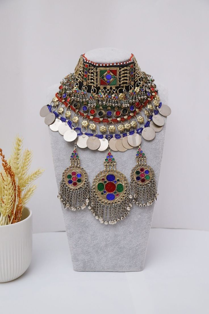 Jewelries